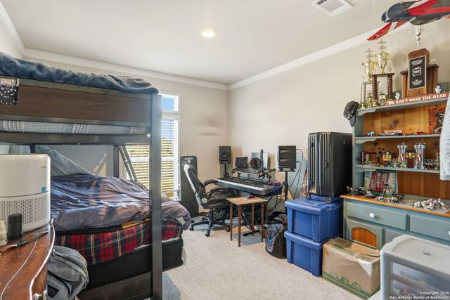 639 COUNTY ROAD 4614, Castroville, TX 78009