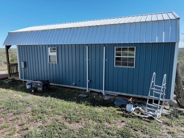 639 COUNTY ROAD 4614, Castroville, TX 78009