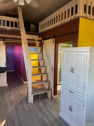 639 COUNTY ROAD 4614, Castroville, TX 78009