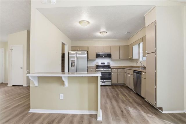 3071 Eastland Way, Snellville, GA 30078