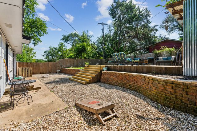 1321 S Lamar Street, Weatherford, TX 76086