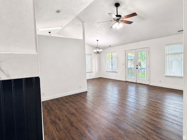 1320 E RAPTOR RD, Eagle Mountain, UT 84005