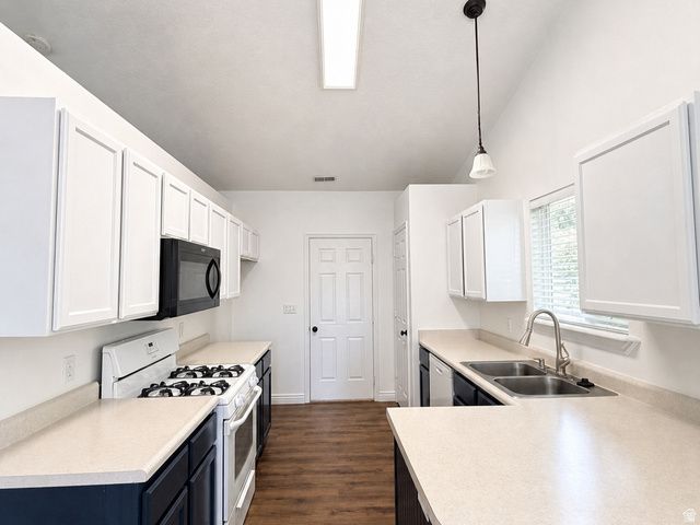 1320 E RAPTOR RD, Eagle Mountain, UT 84005
