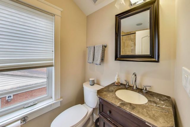 3472 W North Shore Avenue, Lincolnwood, IL 60712
