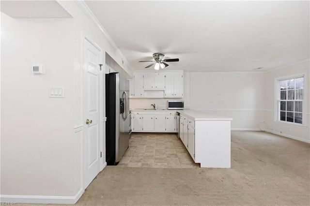 125 Wellesley DR, Newport News, VA 23606