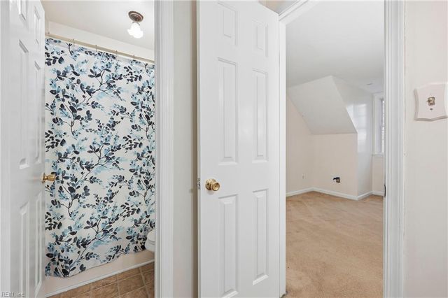 125 Wellesley DR, Newport News, VA 23606