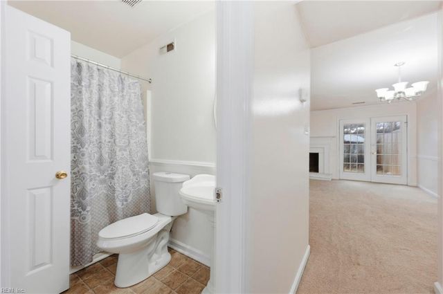 125 Wellesley DR, Newport News, VA 23606