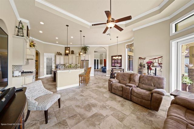 906 Casa Dolce Casa Circle, Rockledge, FL 32955