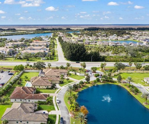 906 Casa Dolce Casa Circle, Rockledge, FL 32955