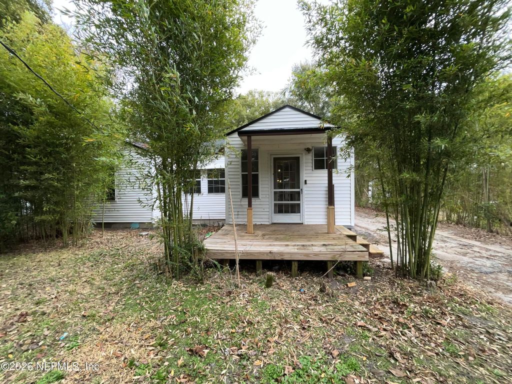 2737 LAKE SHORE Boulevard, Jacksonville, FL 32210