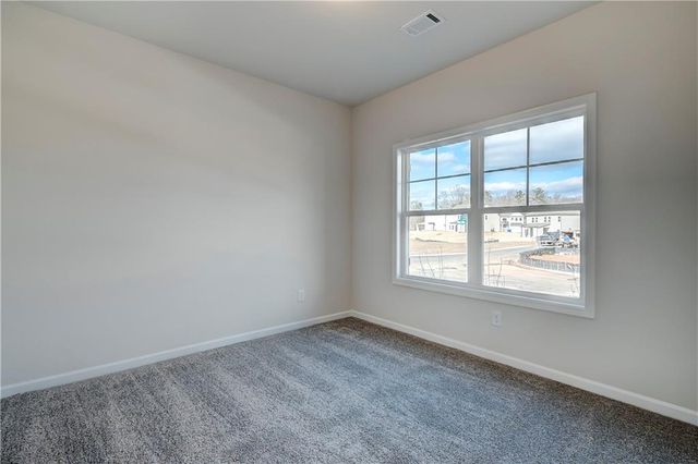 715 Bristol Drive, Loganville, GA 30052