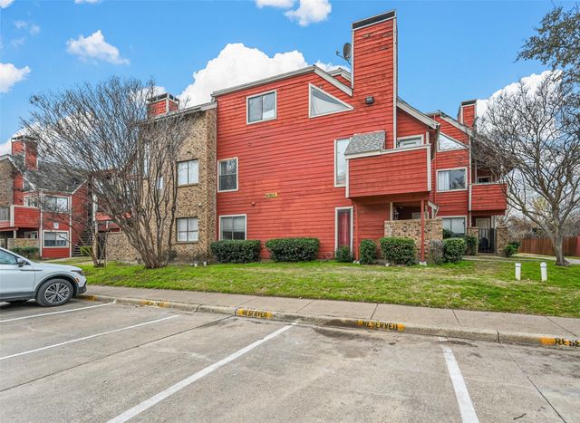 9825 Walnut Street 206, Dallas, TX 75243