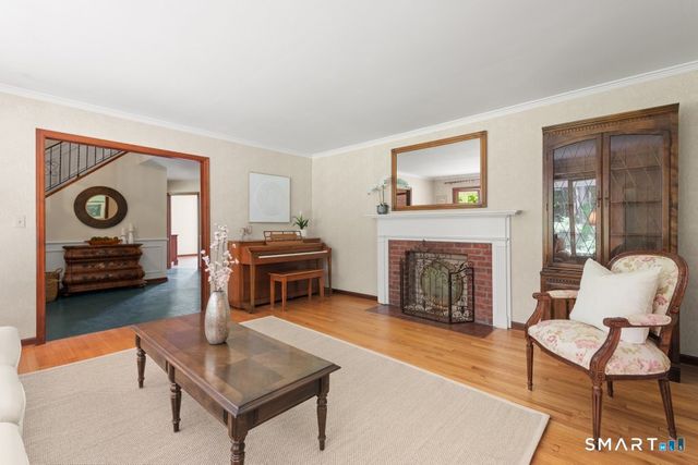 60 Shepard Hill Road, Newtown, CT 06470