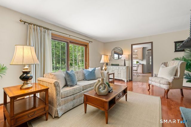 60 Shepard Hill Road, Newtown, CT 06470