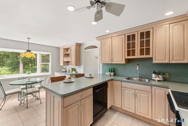 60 Shepard Hill Road, Newtown, CT 06470