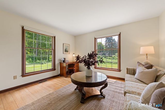 60 Shepard Hill Road, Newtown, CT 06470