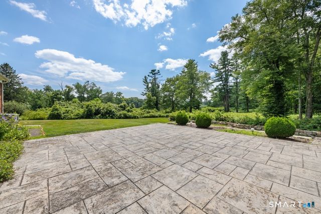 60 Shepard Hill Road, Newtown, CT 06470