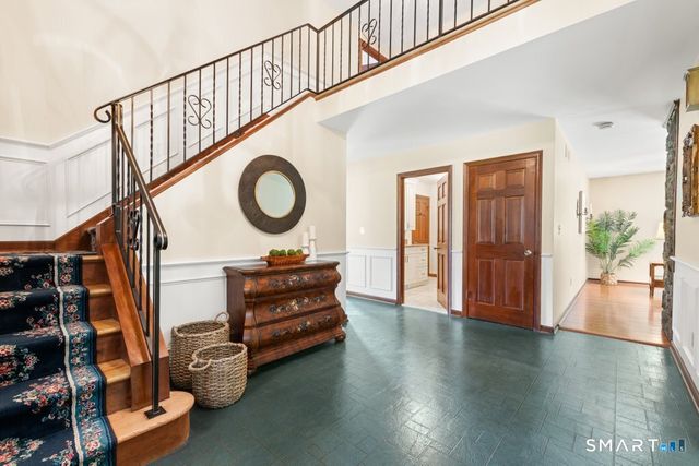 60 Shepard Hill Road, Newtown, CT 06470
