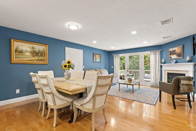 119 Revere St L, Canton, MA 02021