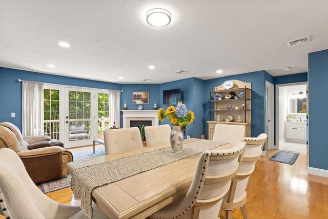 119 Revere St L, Canton, MA 02021