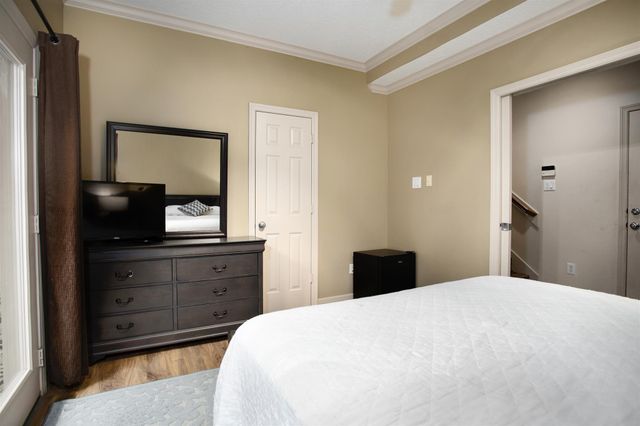 1515 Hyde Park Boulevard 42, Houston, TX 77006