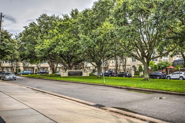 1515 Hyde Park Boulevard 42, Houston, TX 77006