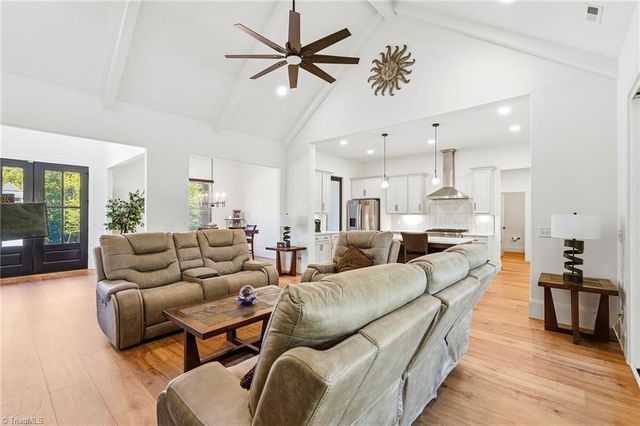 7606 Monty Drive, Kernersville, NC 27284