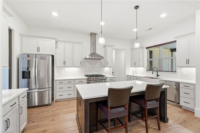 7606 Monty Drive, Kernersville, NC 27284