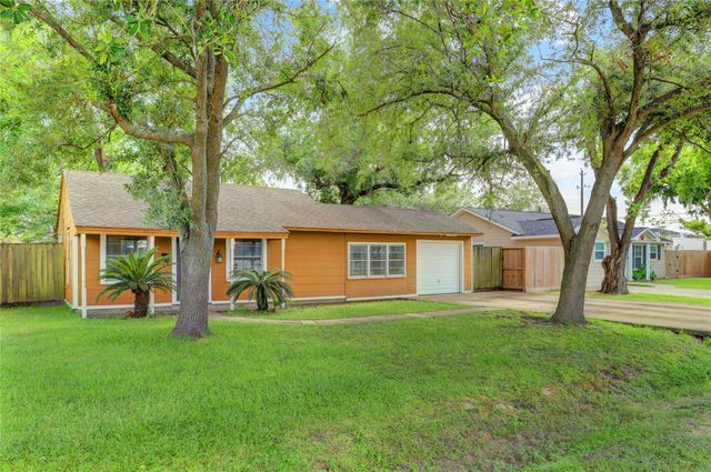 6625 Sivley Street, Houston, TX 77055