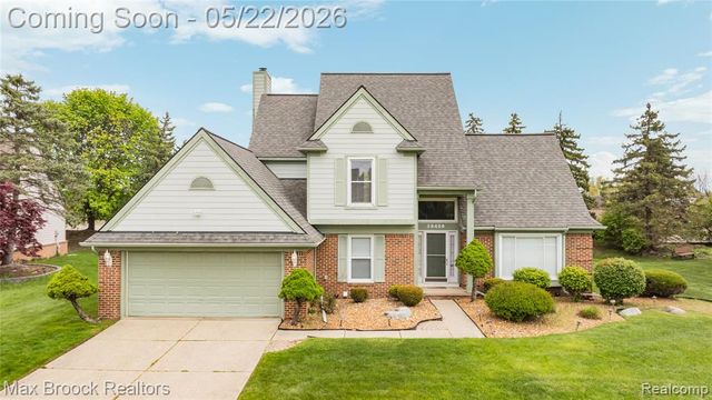 39456 Squire Road, Novi, MI 48375