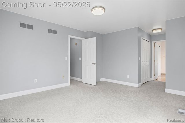 39456 Squire Road, Novi, MI 48375