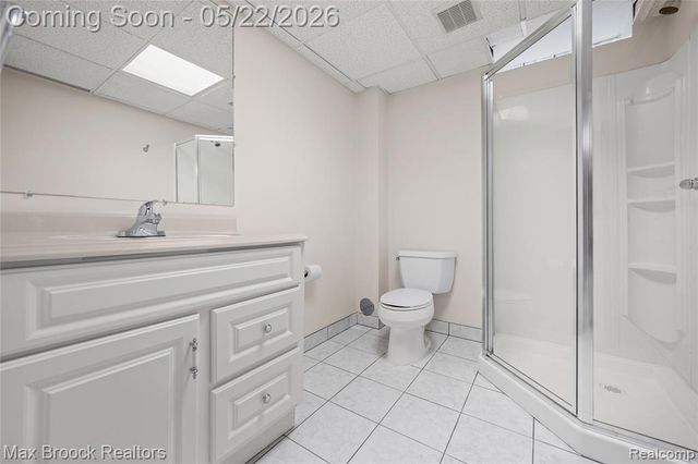 39456 Squire Road, Novi, MI 48375