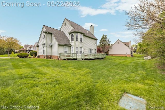 39456 Squire Road, Novi, MI 48375