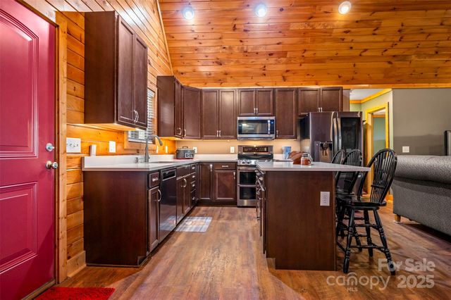 311 Mountain Lookout Drive, Bostic, NC 28018