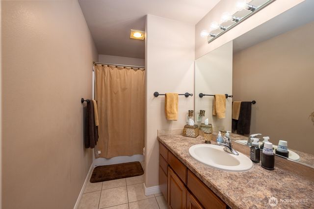 7270 Dune Lake Road SE, Moses Lake, WA 98837