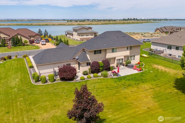 7270 Dune Lake Road SE, Moses Lake, WA 98837
