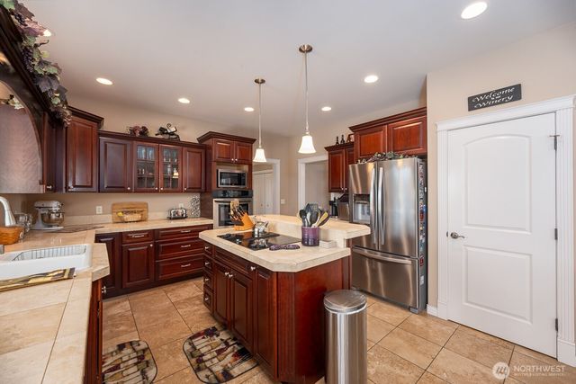 7270 Dune Lake Road SE, Moses Lake, WA 98837