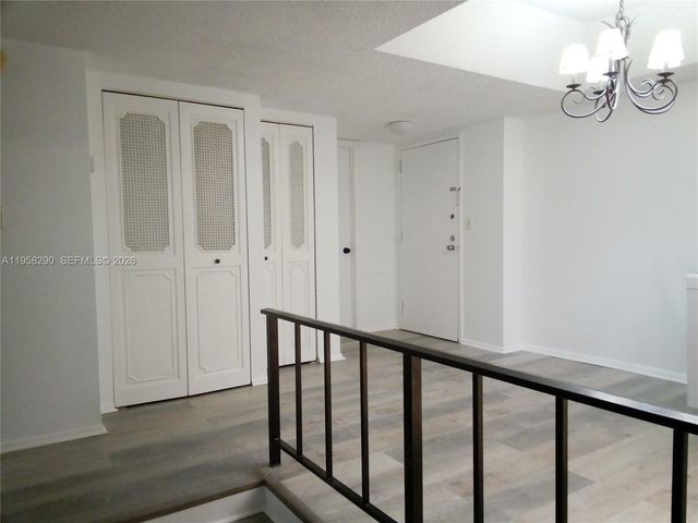 3720 Inverrary Drive 2S, Lauderhill, FL 33319