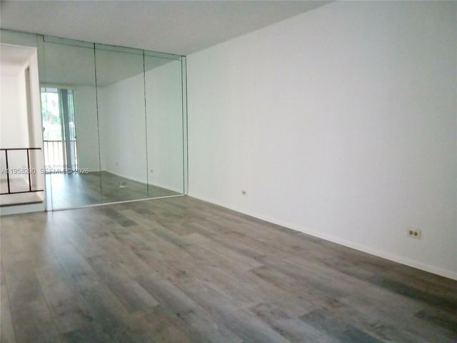 3720 Inverrary Drive 2S, Lauderhill, FL 33319