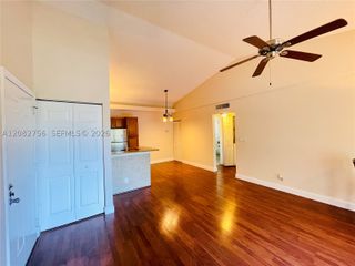 641 Lyons Rd 11207, Coconut Creek, FL 33063