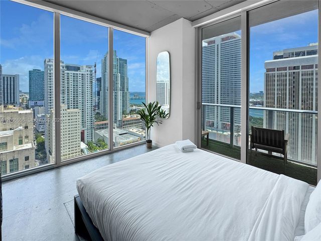 151 SE 1st St 2702, Miami, FL 33131