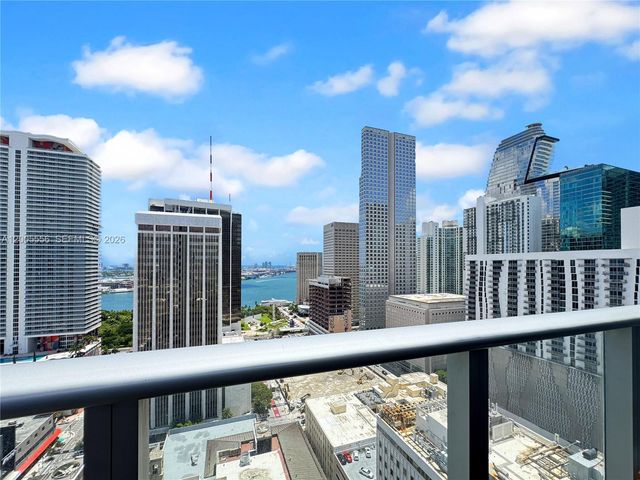 151 SE 1st St 2702, Miami, FL 33131