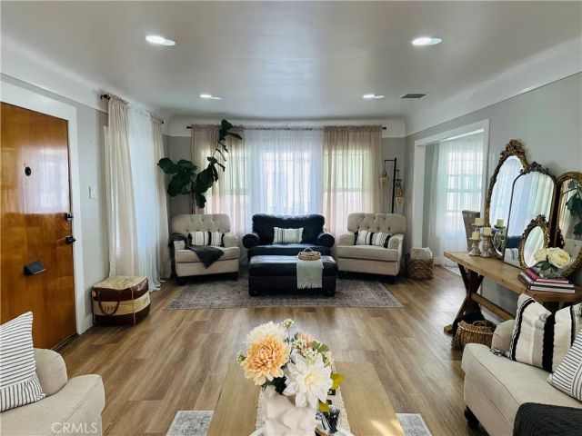 236 W 127th, Los Angeles, CA 90061