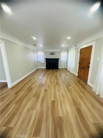 236 W 127th, Los Angeles, CA 90061