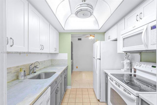 600 Pine Drive 104, Pompano Beach, FL 33060