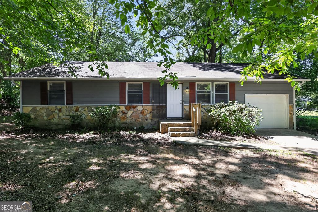 8997 Norwalk Court, Jonesboro, GA 30238