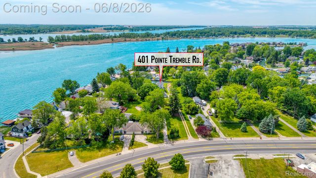 401 Pointe Tremble Road, Algonac, MI 48001