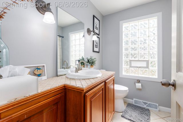 401 Pointe Tremble Road, Algonac, MI 48001