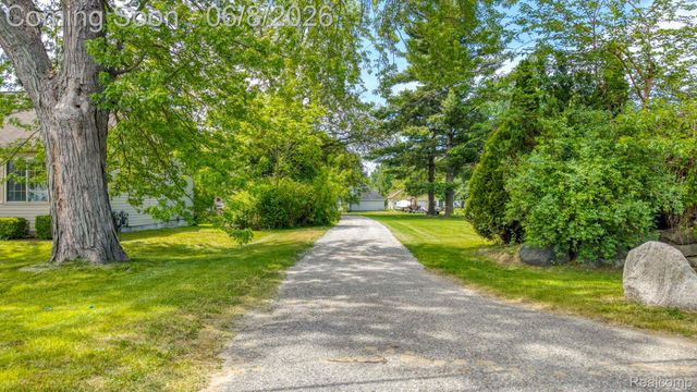401 Pointe Tremble Road, Algonac, MI 48001