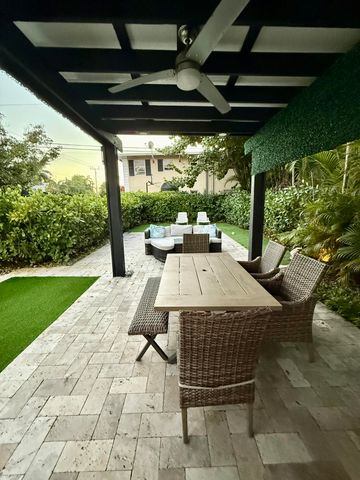 701 NE 17 Way, Fort Lauderdale, FL 33304